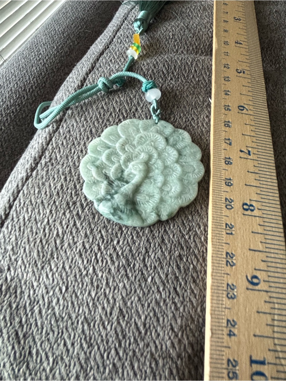 Jadeite Peacock Pendant - Picture 5 of 6